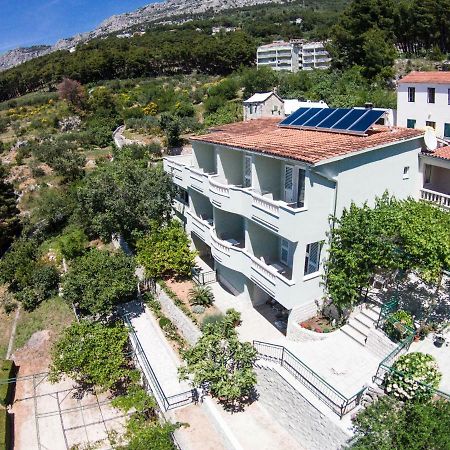 Guesthouse Dominovic Brela Exterior foto